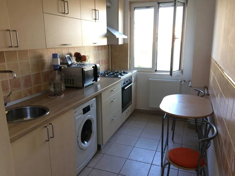 Drumul Taberei, apartament 2 camere, 51 mp, Metrou Constantin Brancusi.